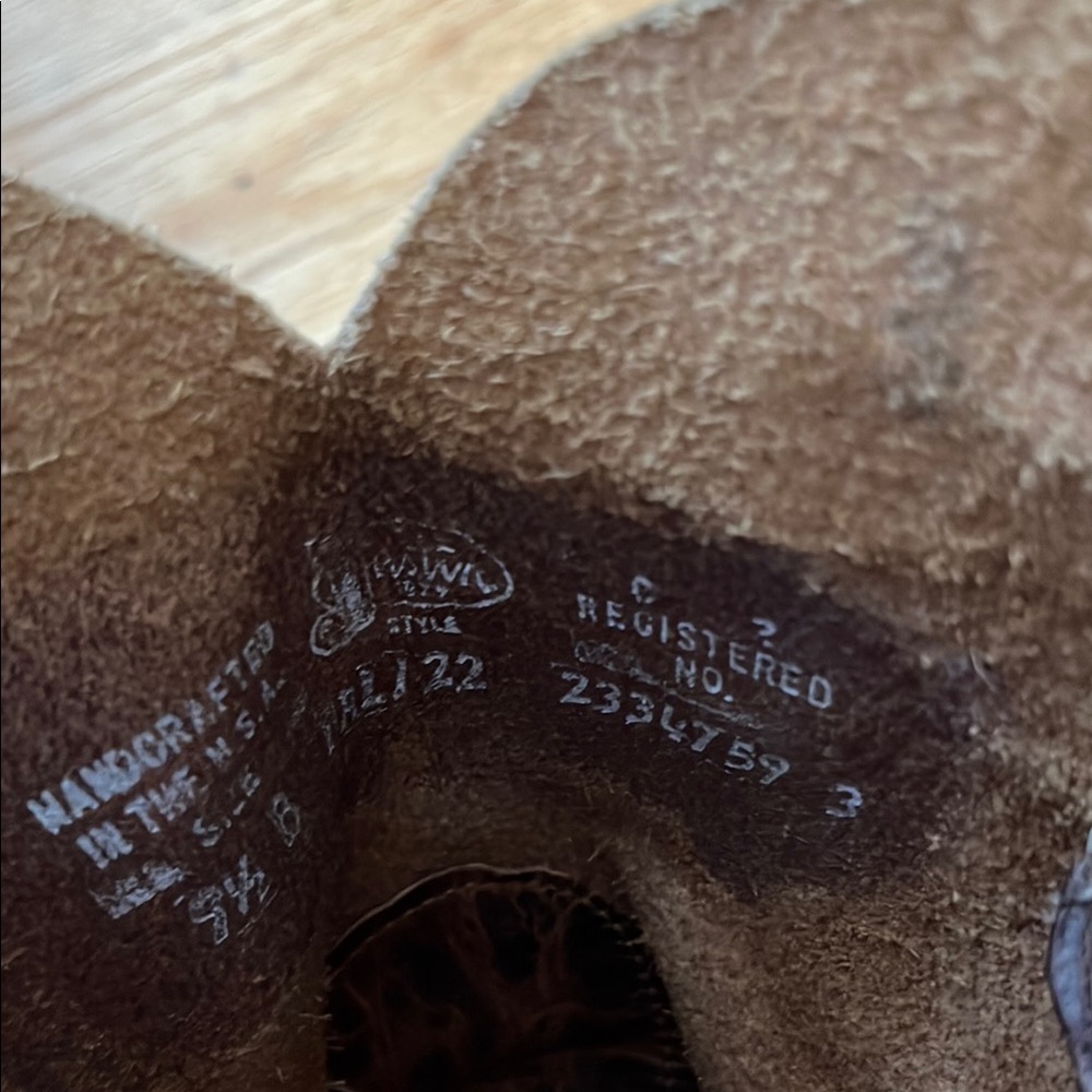 Justin Boots Brown Heeled Boots - Picture 5 of 6